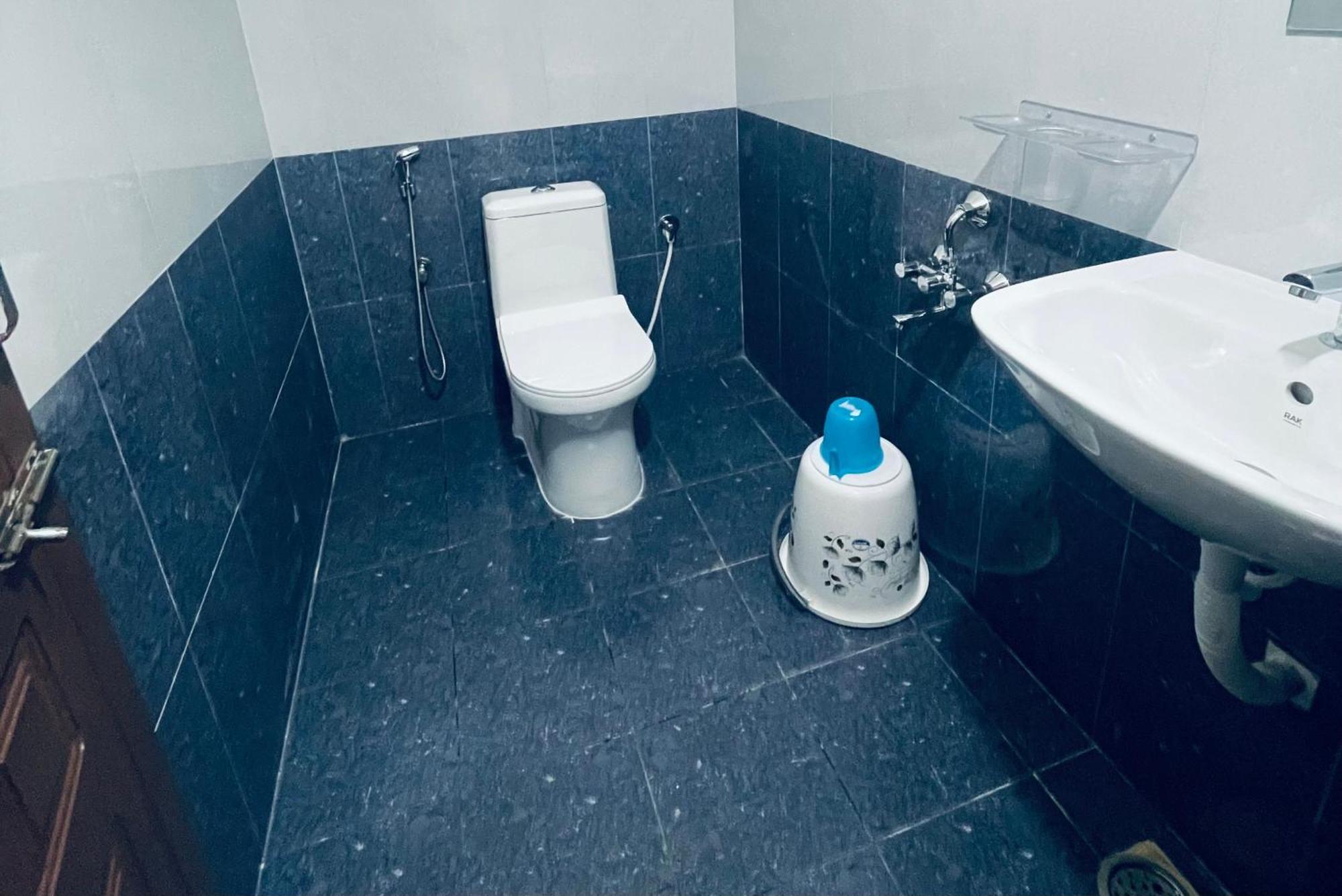 Pearl Stays, Tirupati - Very Convenient For The People Coming From Bangalore And Chennai - You Can Skip City Traffic While Reaching Any Temple In Tirupati - Covered Parking - 24Hrs Front Desk And Hot Water - Free Wifi - Flexible Checkin-In Check-Out Exteriér fotografie